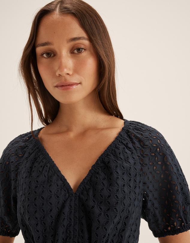 Review - Mabel Broderie Blouse