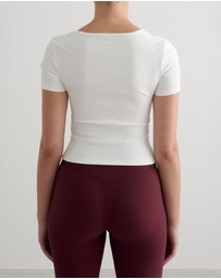 Aim'n - Ribbed Performance Short Sleeve Top