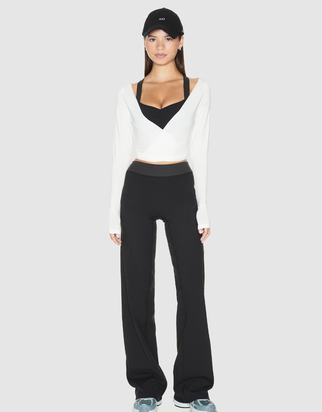 437 - The Motion Pants