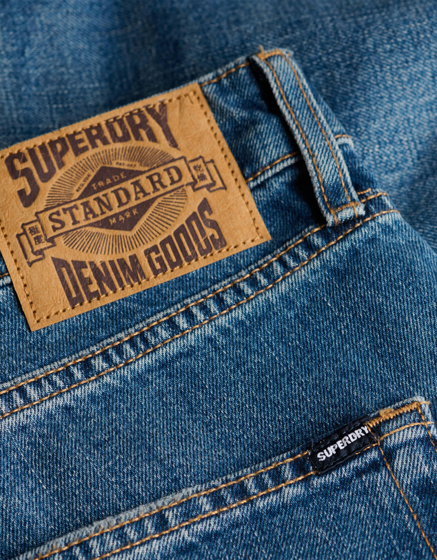 Superdry - Vintage Straight Short