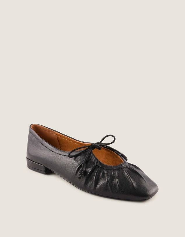 Shelly Shen - Logan Casual Flats Black Leather