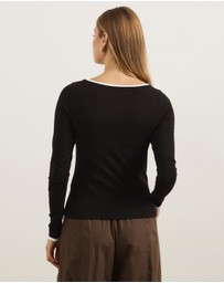 Atmos&Here - Contrast Long Sleeve Organic Cotton T-Shirt