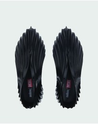 Melissa - Melissa Quantum Sneaker + Diesel