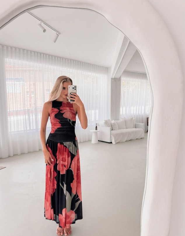 Esther & Co - Balayage Dress - Black Floral