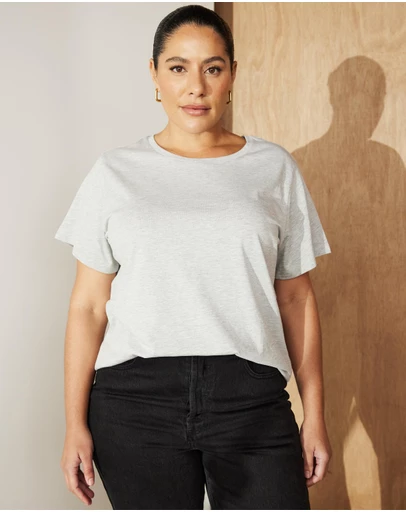 Atmos&Here Curvy - Organic Cotton Crew Neck Tee