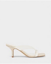GUESS - Dallena Kitten Heels
