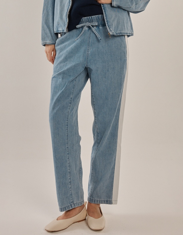 Betty Basics - Callie Denim Jogger
