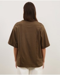 Atmos&Here - Short Sleeve Cotton Seam Detail T-Shirt
