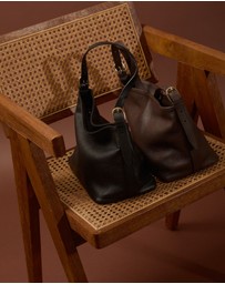 VESTIRSI - Eden Dark Chocolate Leather Shoulder Bag
