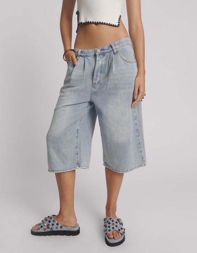 ONE TEASPOON - Beastie Low Waist Wide Leg Denim Jorts - Soft Blue