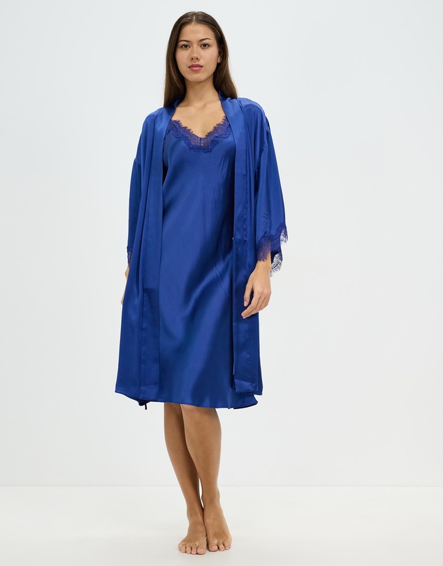 Sainted Sisters - Scarlett Silk Kimono
