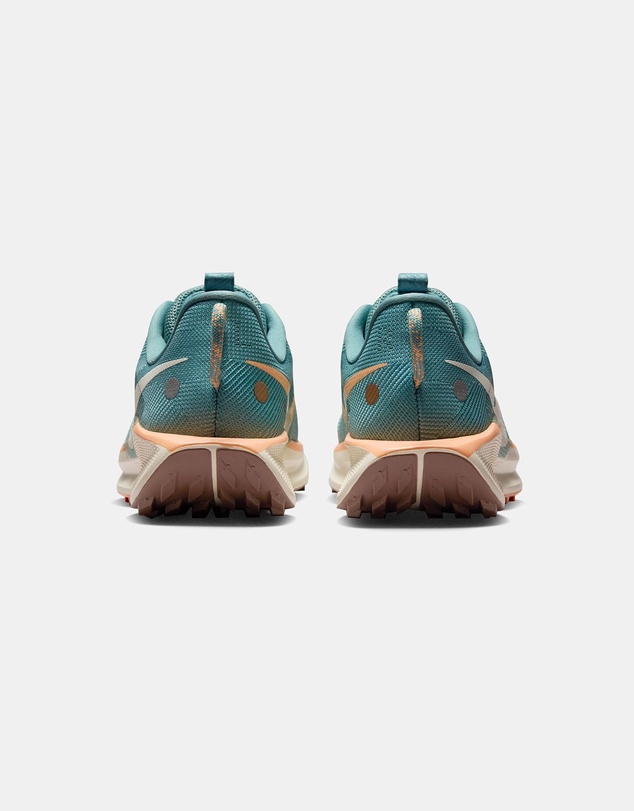 Nike - Pegasus Trail 5 - Women's