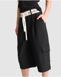 Decjuba - D-Luxe Logo Waistband Shorts