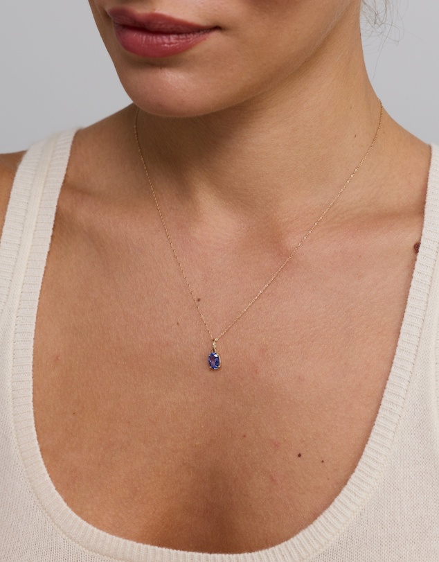 Michael Hill - Tanzanite Solitaire Pendant with Chain in 10kt Yellow Gold