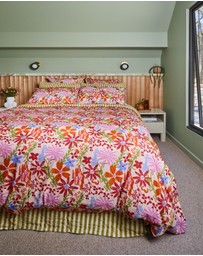 Mosey Me - Winter Garden Quilt Cover