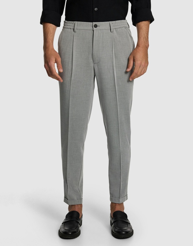 yd. - Motion Slim Cropped Chino