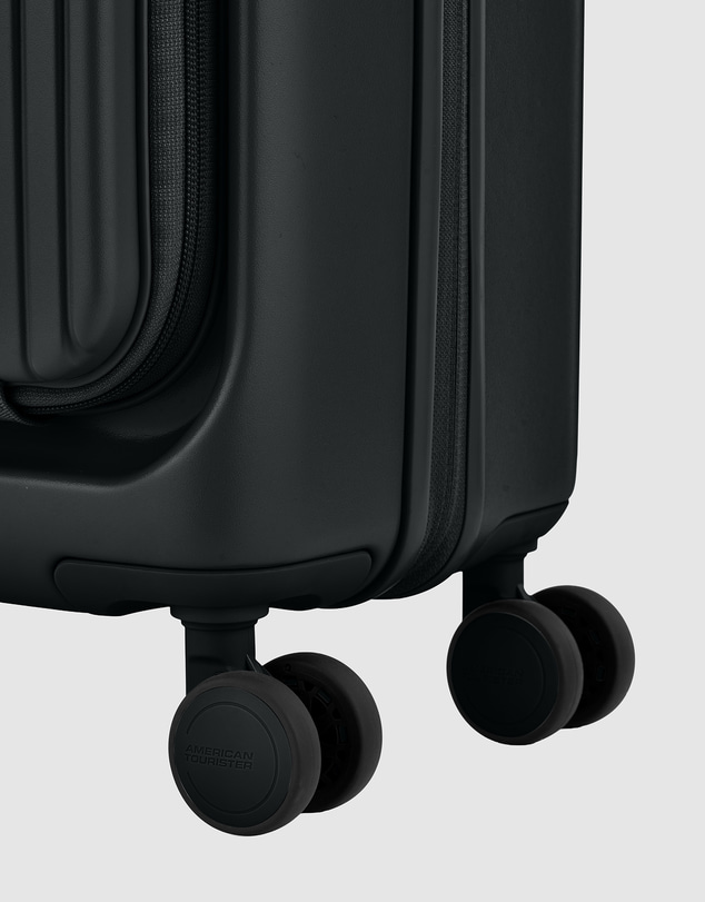 American Tourister - Velox Check-In Medium 68cm Suitcase Expandable Book Opening