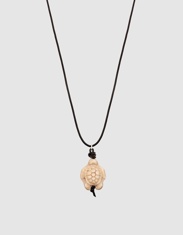 Kuzzoi - ICONIC EXCLUSIVE - Leather Cord Necklace with Turtle Pendant