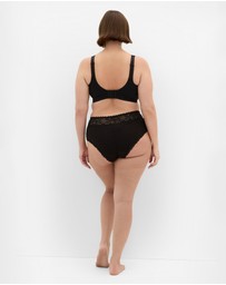 City Chic - Bodycon Wireless Contour Bra