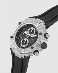 GUESS - Chrono Multifunction 46mm Silver-Tone with Black Dial and Silicone Strap