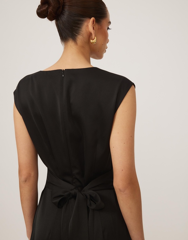 Tussah - V-Neck Midi Dress