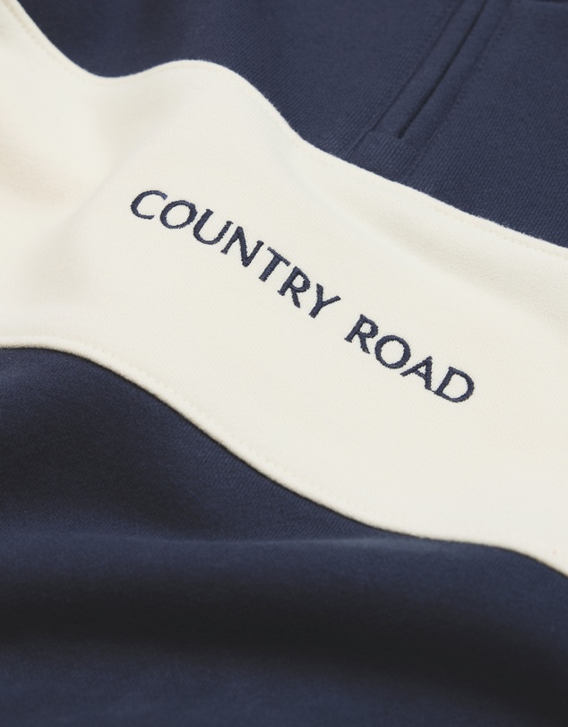 Country Road - Panelled 1/4 Zip Sweat