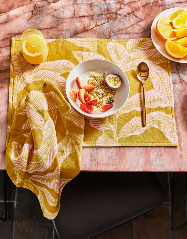 Mosey Me - Meridian Gold Placemat Set