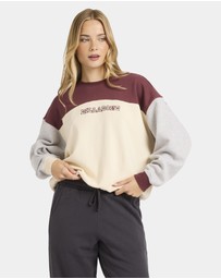 Billabong - Womens Get It Kendal Crew Neck