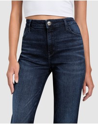 GUESS - Sexy Straight Jeans