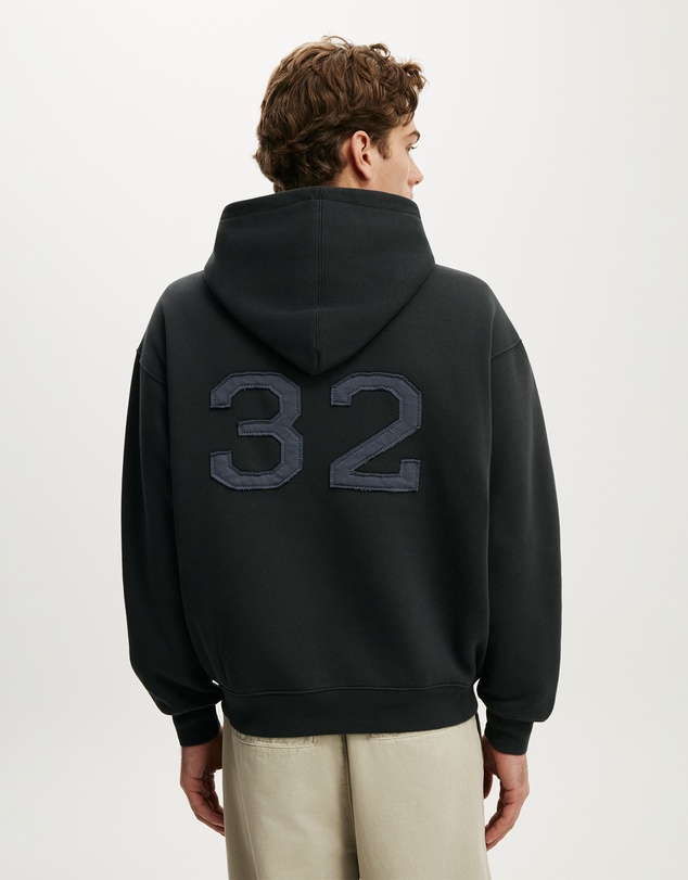 Cotton On - Box Fit Graphic Hoodie