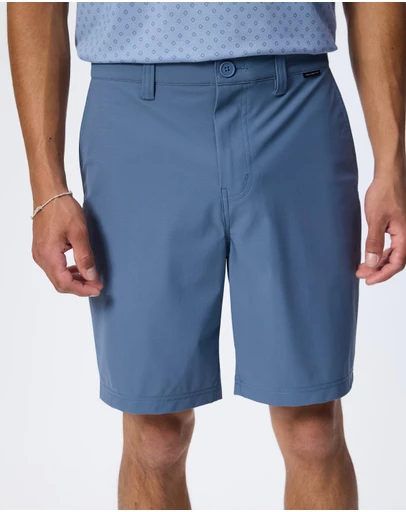 TravisMathew - Hero Hour Golf Shorts 8In