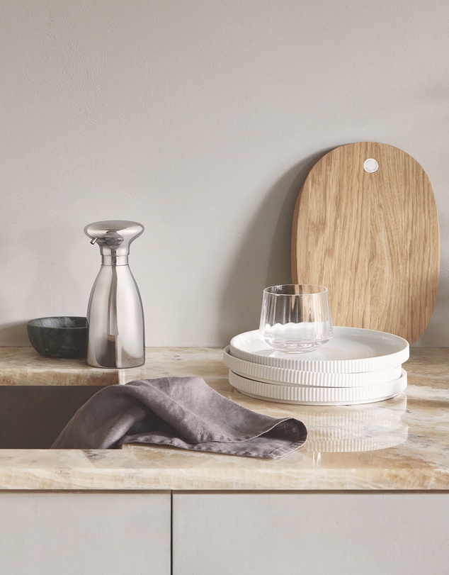 Georg Jensen - Alfredo Cutting & Serving Board, Small