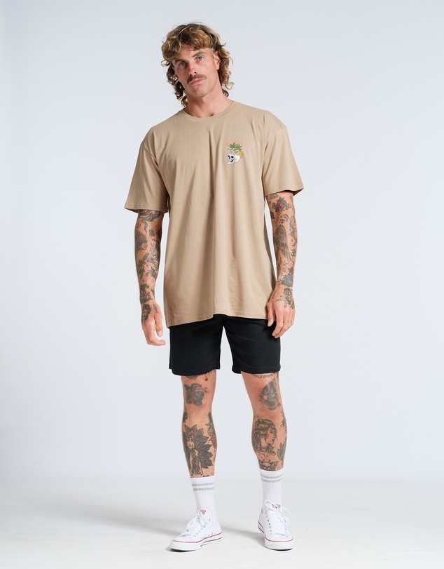 Vacancy Co - Club Dread Tee