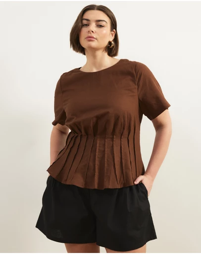 Atmos&Here Curvy - Maya Pin Tuck Linen Blend Top