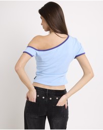 Insight - Varisty Off Shoulder T-Shirt