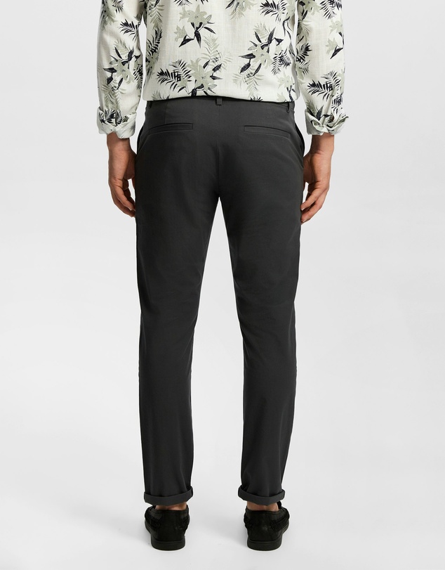 yd. - Danny Super Stretch Slim Chinos