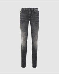 GUESS - Power Skinny Jeans