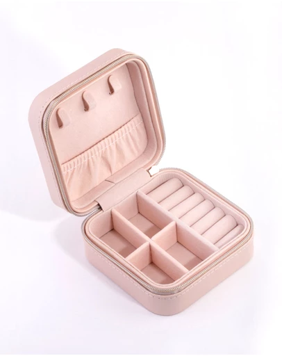 Lovisa - Blush Faux Leather Square Jewellery Box