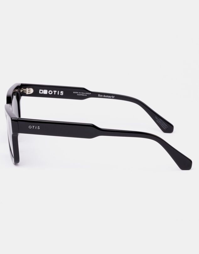 Otis - Outbound - Polarised
