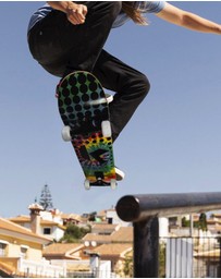 iWorld - Bravo Sports Kryptonics KR31 Star Series Skateboard - Rainbow Dot