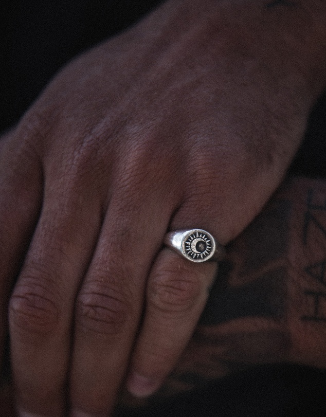 Haze & Glory - ICONIC EXCLUSIVE - Sacred Sun Signet Ring in 925 Silver