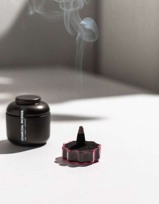 Fazeek - Cedar & Saffron Charcoal Incense