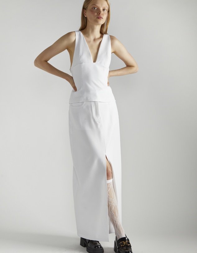 Glamorous - V-Neck Sleeveless Top