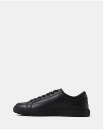 Call It Spring - Kelloway Sneakers