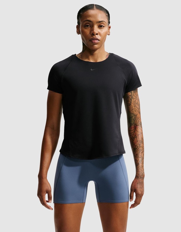 Nike - Nike Universa Dri-FIT Short-Sleeve Top