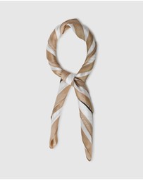 Belle & Bloom - Right This Way Fashion Scarf