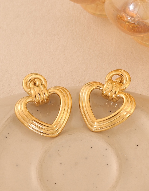 Zoe Olivia - Waterproof Muse Heart Stud Earrings