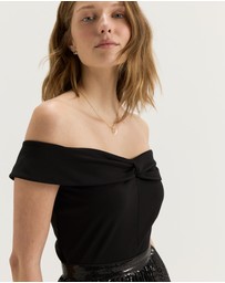 Review - Esther Top