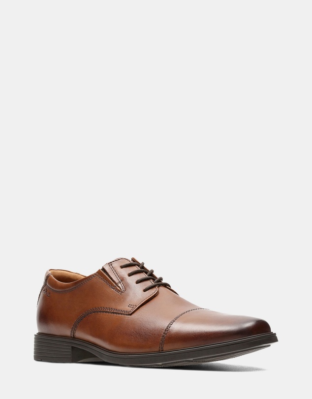 Clarks - Tilden Cap Dark Tan
