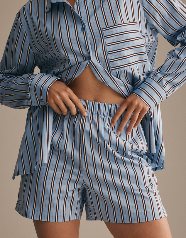 Resting - Soft Woven Cotton Kit Short